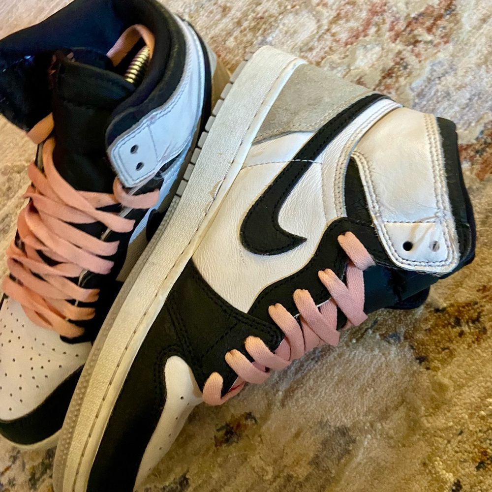 Air Jordan 1 Mid Retro High Stage Haze Sneakers - Picture 5 of 5